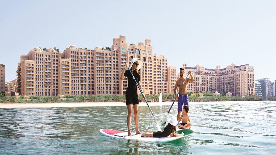 Emirates offers free night stay in Dubai