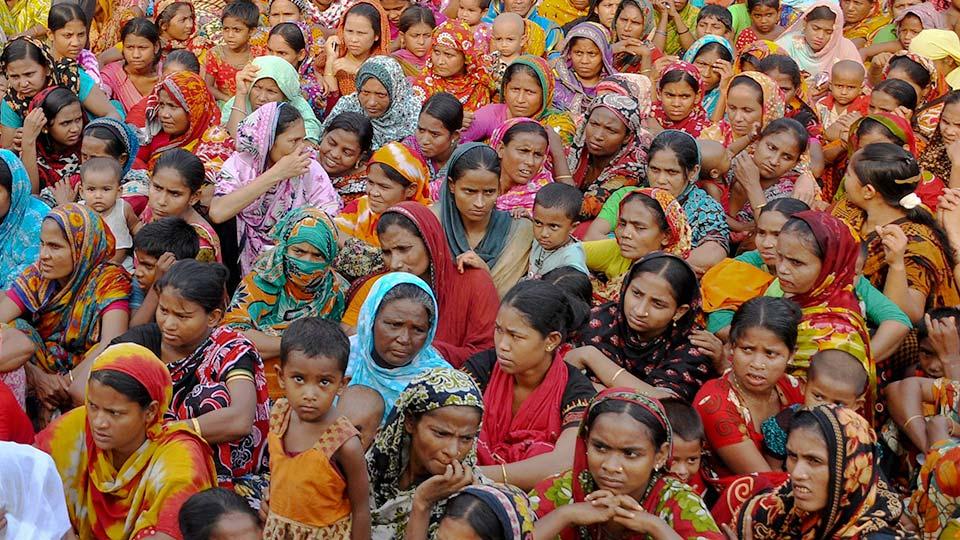 Bangladesh’s population stands at 16.98cr
