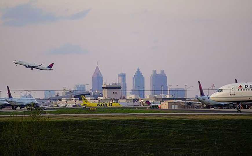 US Airlines post lowest flight cancellation rate in 10 years