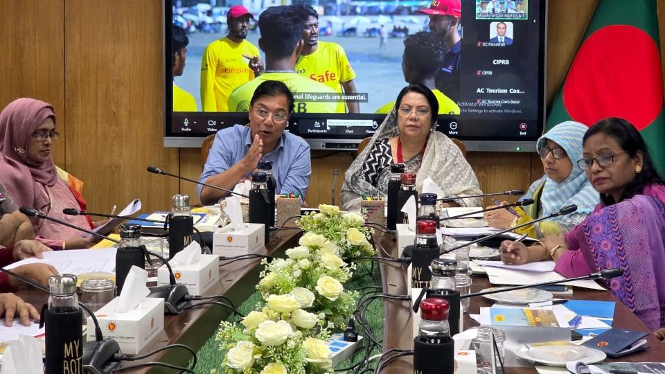 Bangladesh plans health centers at sea beaches to ensure tourist safety