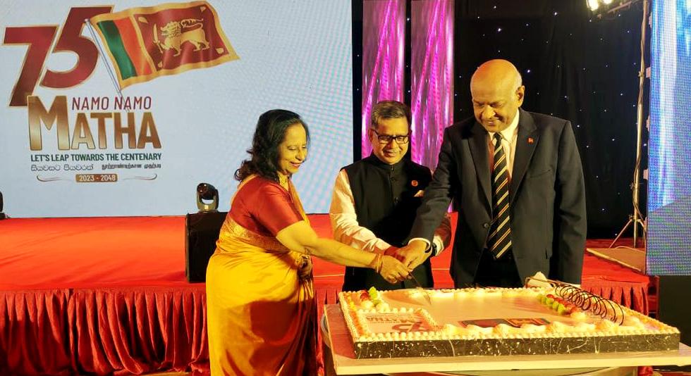 Sri Lanka showcases trade, tourism, investment opportunities in Dhaka