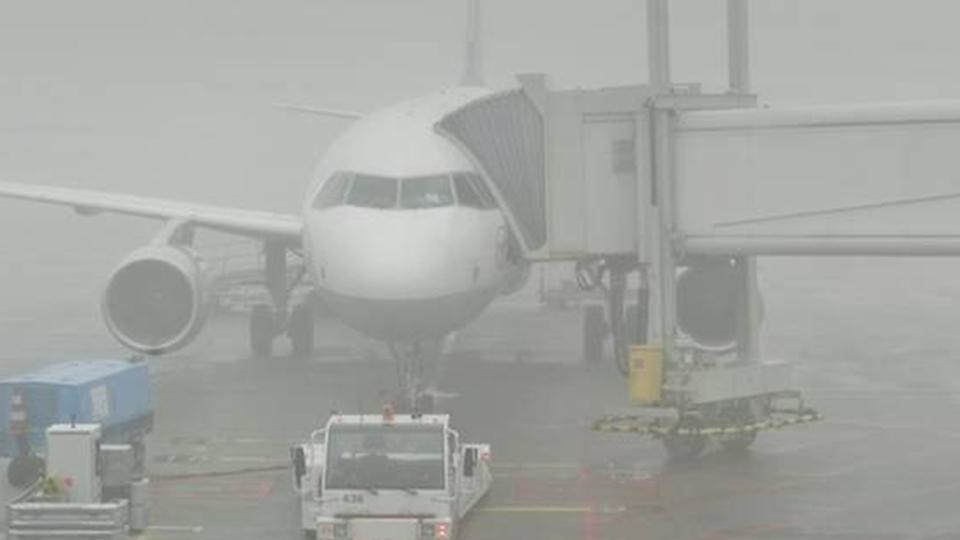 Heavy fog causes eight int'l flights to divert, seven to delay at HSIA