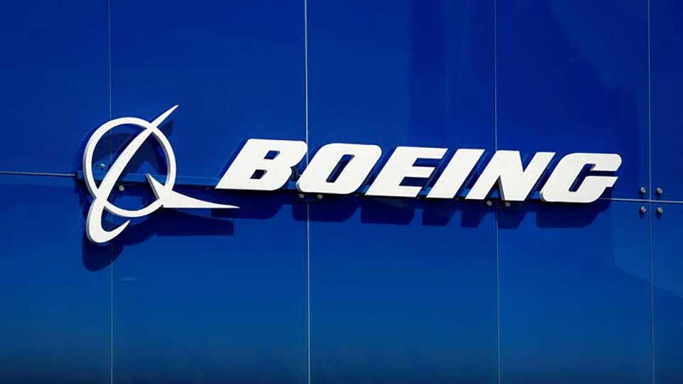 Boeing CFO warns of slow deliveries, negative cash flow