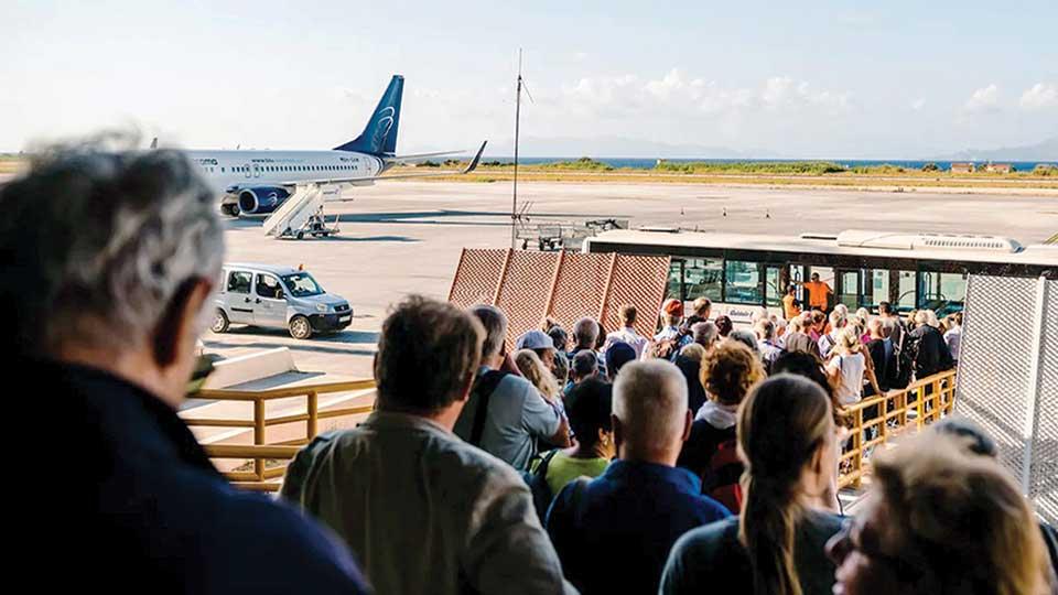 Global aviation industry's 2023 profit forecast doubled to USD 9.8b