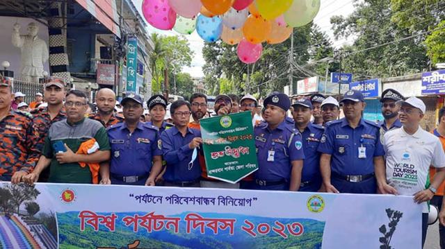 নানা আয়োজনে বান্দরবানে বিশ্ব পর্যটন দিবস উদ্যাপন
