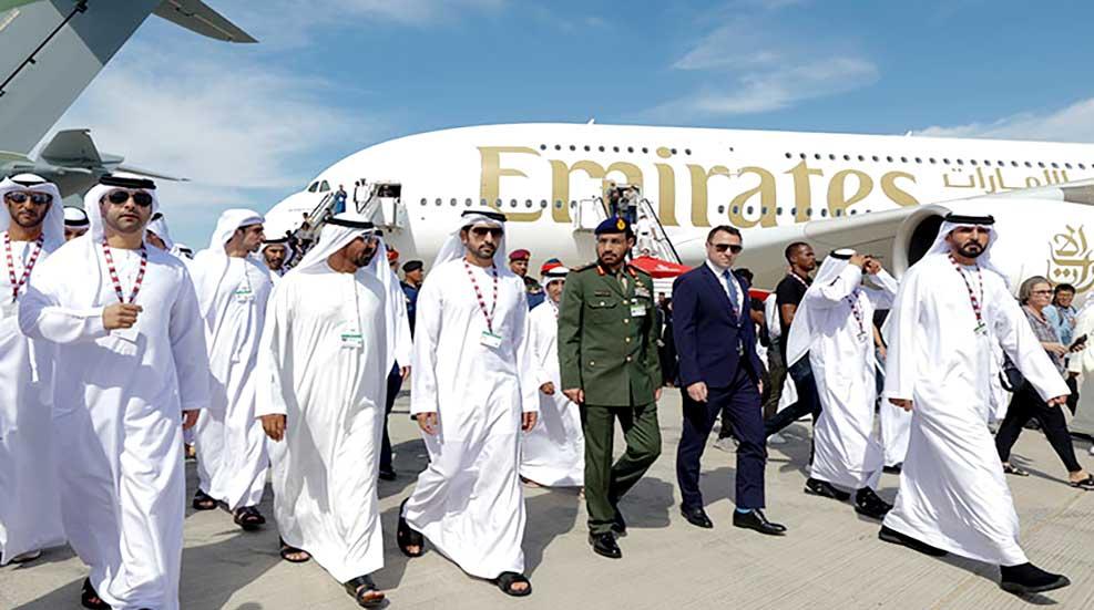 Crown Prince Hamdan bin Mohammed visits Airshow exhibition
