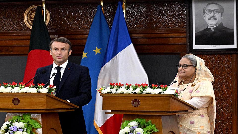 BD commits to order 10 A350s: French President Macron