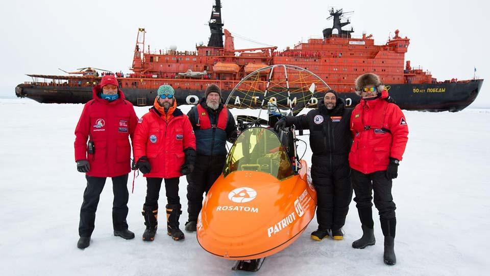 Rosatom helps North Pole adventure on a motorized paraglider