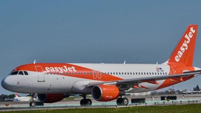 Easter travel disruption as flights cancelled