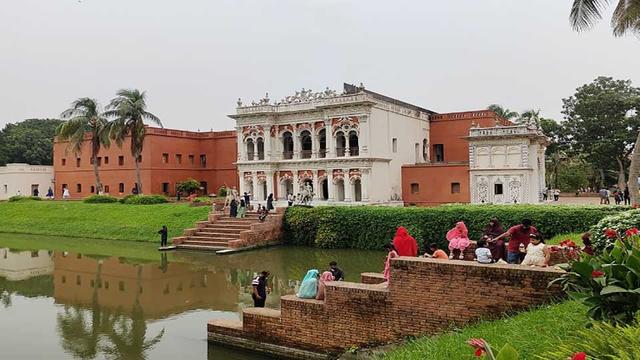 পর্যটক সংকটে সোনারগাঁয়ের বিনোদন কেন্দ্র