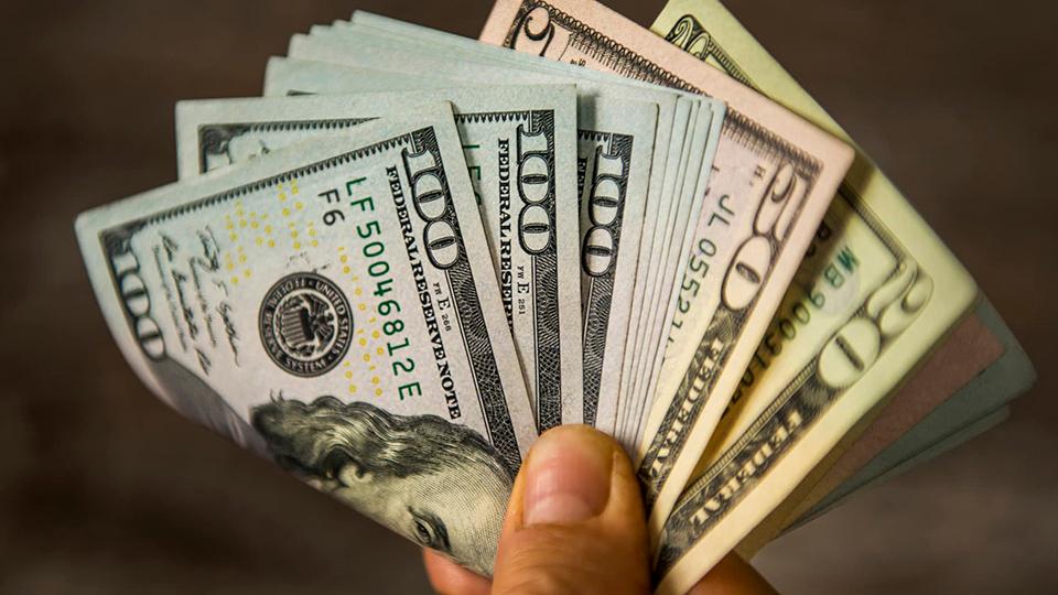 Forex reserves down below USD 33b