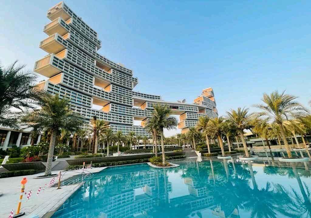 Atlantis The Royal now open to public