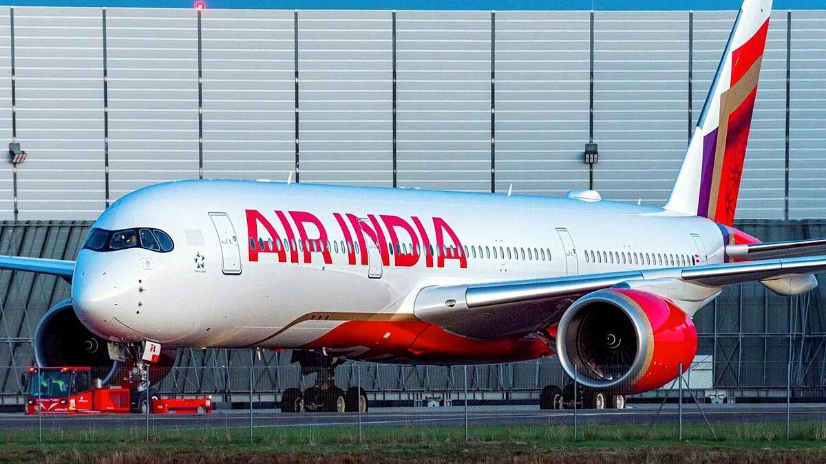 Air India drops free meals with new "Basic" fare option