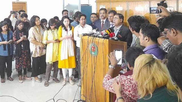 বিদেশি পর্যবেক্ষকদের জন্য বিমানবন্দর-হোটেলে থাকবে হেল্প ডেস্ক