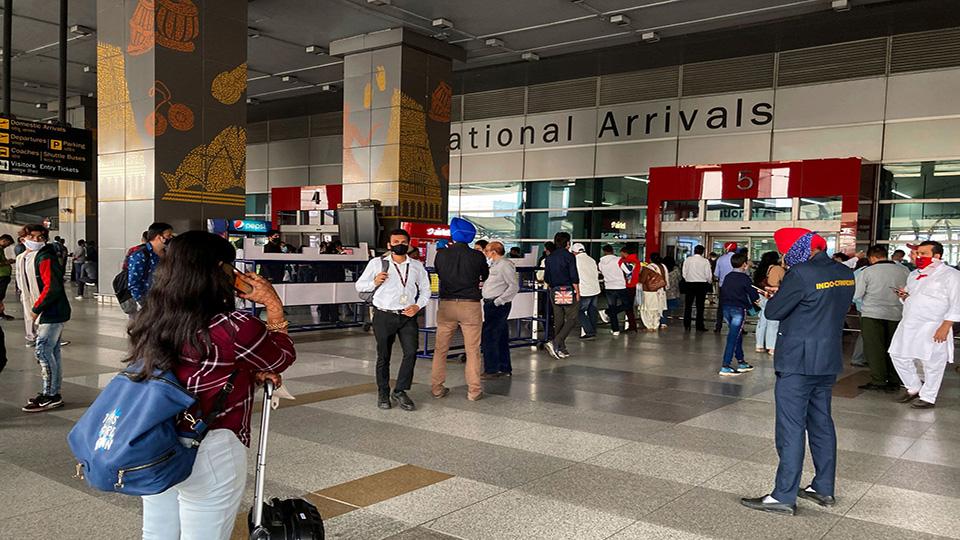 India welcomes 31.33 lac foreign tourists till April, 21.9pc from BD