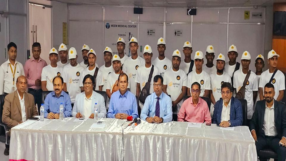 20 workers go to Malaysia from Bangladesh under Zero Cost Migration programme