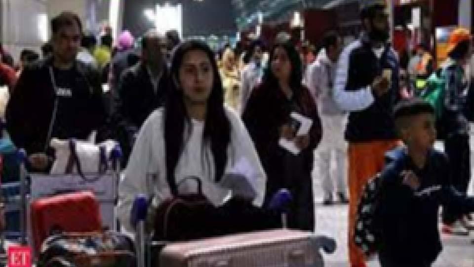 2pc flyers to undergo random post-arrival Covid screening at Delhi airport