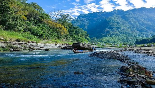 প্রাকৃতিক সৌন্দর্যের লীলাভূমি পর্যটন নগরী বান্দরবান