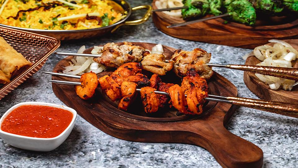 Holiday Inn Dhaka City Centre presents weekend themed buffet dinner