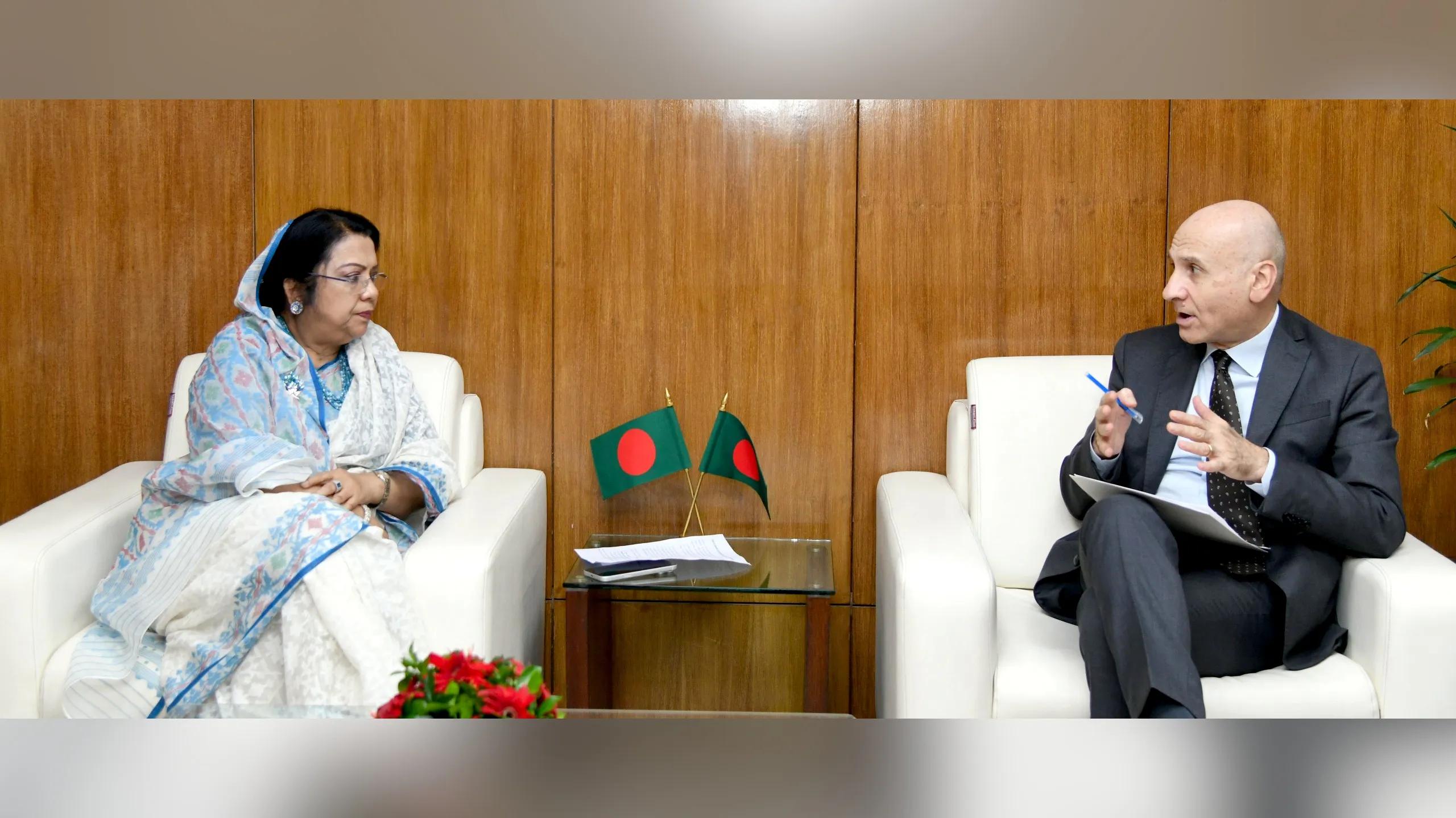 Italian firms eye Bangladesh airport bird management, aviation training projects
