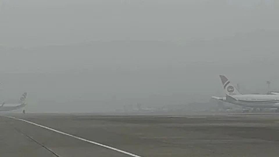 10 int’l flights to Dhaka Airport disrupted over dense fog