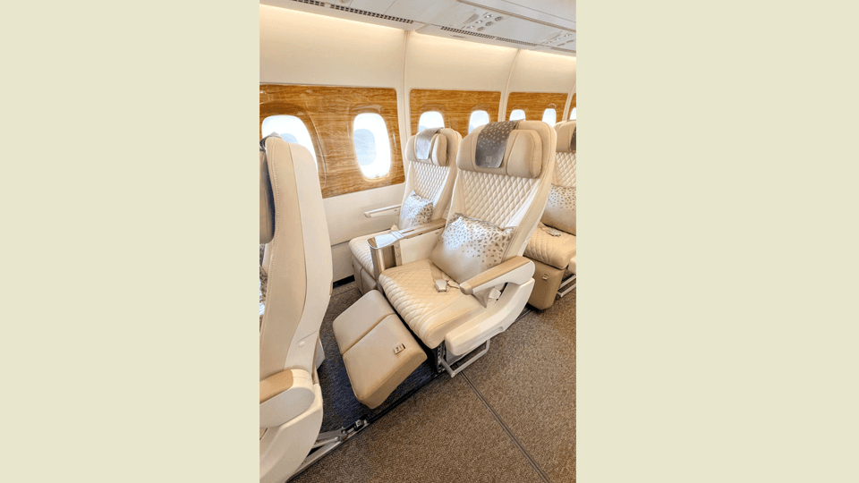 Over 160,000 peopled traveled in Emirates Premium Economy Class last year